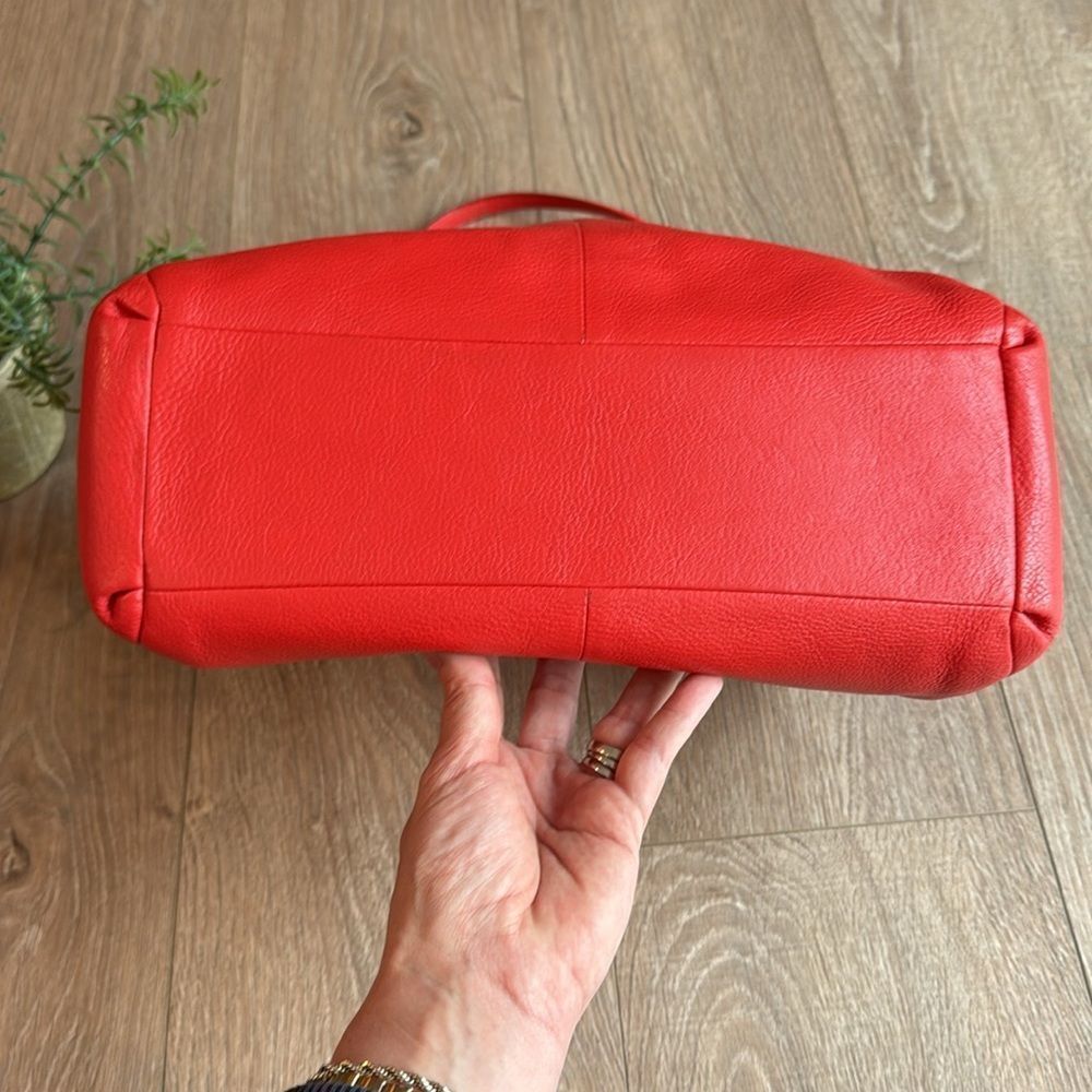 VINTAGE COACH LARGE TRIPLE COMPARTMENT LEATHER HOBO SHOULDER BAG RED EEEUC - Picture 9 of 14
